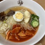 平壌冷麺食道園 - 