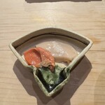 鮓 村瀬 - 帆立の精巣と卵巣