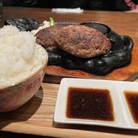 馬刺しと焼き鳥 グルマン三年坂 - 