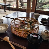 韻松亭 - 