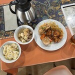 中華料理 味の屋 - チャーハン、もつ煮、酢鶏、煮卵、ジャガイモ炒め