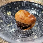 西麻布 しるく屋 - 一口サイズの淡路ミニバーガー。