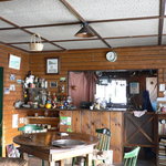 モレーナ - 奥がキッチンです