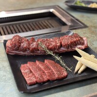 和牛とワイン 焼肉きゅうこん - 