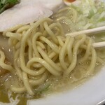 松壱家 - 極み鶏ラーメンの麺（固め）