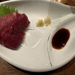 馬刺しと焼き鳥 グルマン三年坂 - 