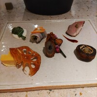 新福島焼鳥 B3 - 地鶏と旬菜の八寸盛り