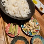 羊と小料理 meme - 締めのフォー