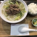 キッチン あずま - あっさりスープの牛ビーフン　1,200円