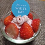 モロゾフ ららぽーと福岡店 - モロゾフのスウィーツ初めてです。