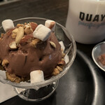 QUAYS pacific grill - 