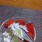 モロゾフ - 中のスポンジ＆クリームもCheese風味でバランス良し！