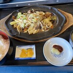 Restaurant Taimu - 香辣炒菜定食 1000日圓