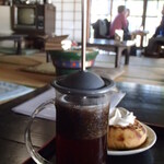 カフェ えどもんず - 本日のおすすめコーヒーとバームクーヘンのセット