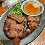 串屋横丁 - レバ１号