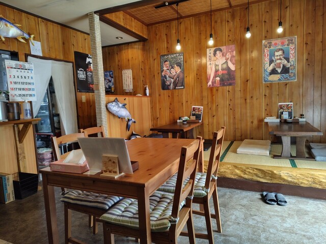 海鮮処 魚将 - 下馬（海鮮丼）の写真