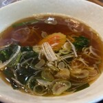 大磯大衆食堂 えびや - ラーメンアップ