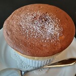 六盛　スフレ・カフェコーナー茶庭 - 