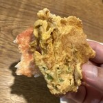 ヒンホイ - スパイシーオムレツトースト浮遊！