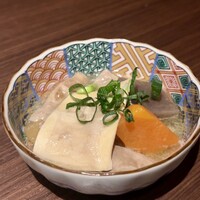 和牛焼肉 やくにく 路地裏 - 塩もつ煮