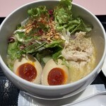 鶏白湯麺 蔭山樓 - 味玉鷄白湯塩そば