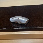 鮨　八面六臂 - 