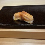 鮨　八面六臂 - 