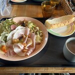 エイトヒルズ デリカテッセン - 