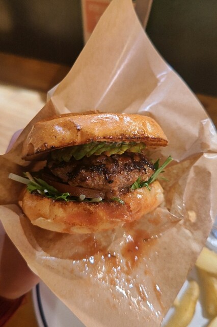 craft dining upit photo 3