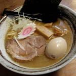 らーめん いのうえ - らーめん\650円　+　味玉\50円