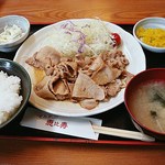 とんかつ恵比寿 - 生姜焼定食　700円　（2013/8）　（＾＾ｂ