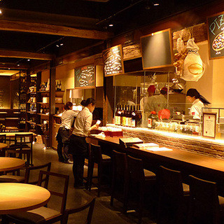 SALVATORE CUOMO & BAR_1