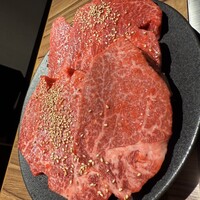 黒毛和牛ヘレ肉専門店 炭火焼肉 りきちゃん 北浜店 - 