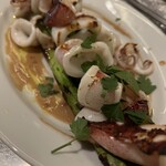 ワインとイタリア料理 141 - イカのグリルとルタバカのピューレ、アンチョビバターソース