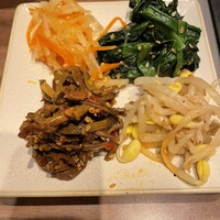 焼肉うしごろ 新宿三丁目店 - 