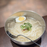 炭火焼肉　仁 - 