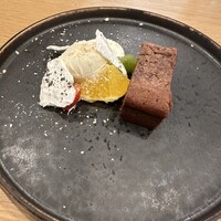 MAKIBI - 