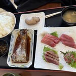 まぐろレストラン - 