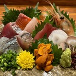 290067392 - 刺身の盛り合わせ
                        遠州灘、浜名湖の地魚