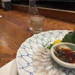 魚料理専門 魚魚一 - 名物浜名湖うなぎ刺身と冷酒