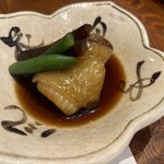 魚料理専門 魚魚一 - かれいの煮付け