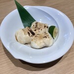 立ち食い寿司 極 - 河豚の白子です。