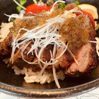 37 Steakhouse & Bar - 