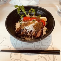 37 Steakhouse & Bar - 