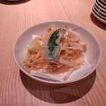 近江屋 伝兵衛 - 白えびの唐揚げ