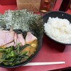 ラーメン 杉田家 本店
