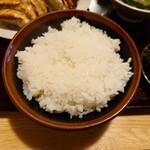 宗谷 - ◯ご飯
まさかの『どんぶり飯』だった（笑）
これが一番のインパクトwww

昨年の倍近くの米価になっているのに
凄えサービス精神だよなあ❗️

少し硬めな炊き加減なのは気になるけれど
ありがたいよねえ