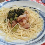スイートバジル 大野城本店 - 野沢菜とベーコンの和風パスタ。ちょっと量は少なめかも。