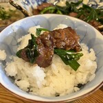 ここのつ - ☑️元祖レバーニラ炒め定食¥990！
      　※ご飯、味噌汁、小鉢、漬物付