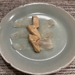 虹吉 - ウマズラハギの刺身 肝